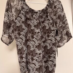 LOFT Black and White Leaf Print Blouse
